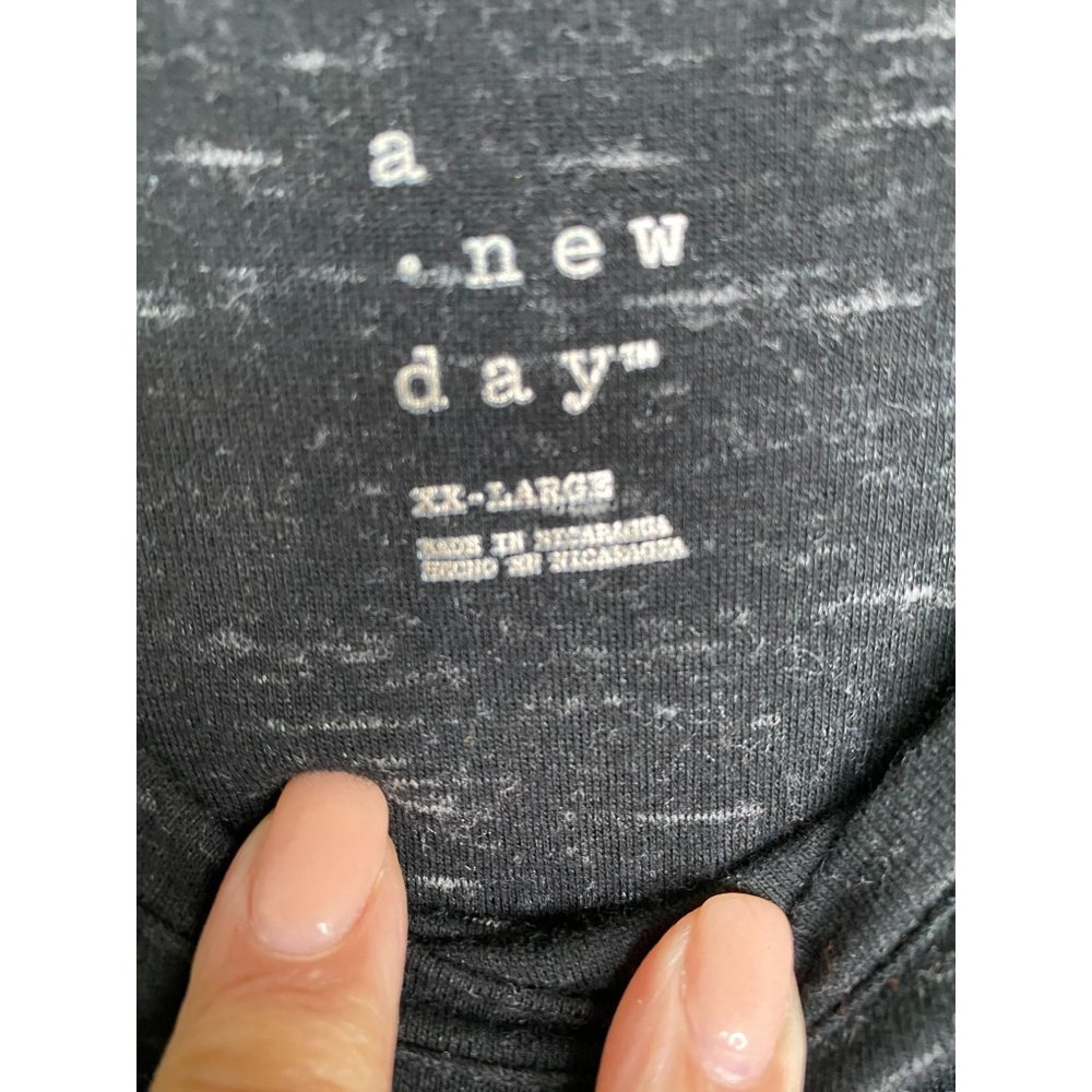 a new day Womens Black Speckled Round Neck Knit Tunic Size 2X Academia Goth Boho - Picture 3 of 8